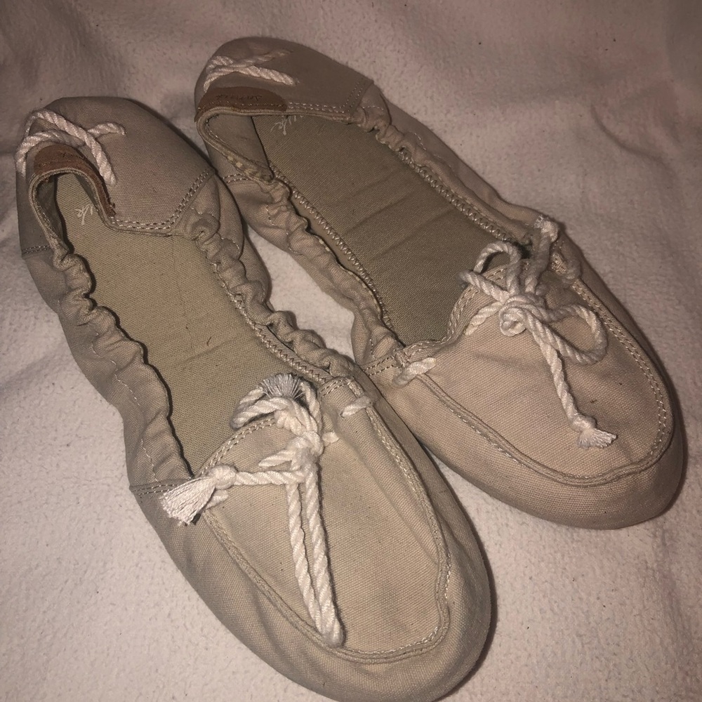 Comfy flats